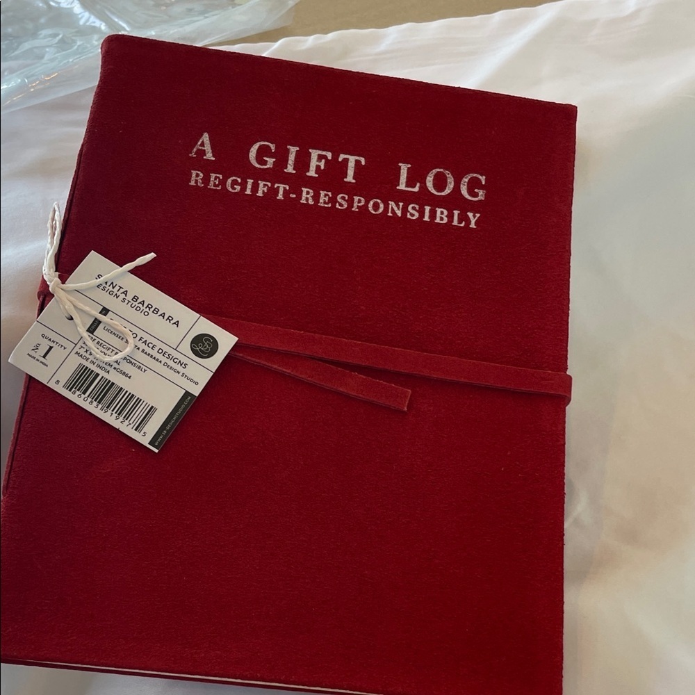 🎁 A Gift Log Planner - Red suede like cover Gift Tracker when REGIFTING 🙈